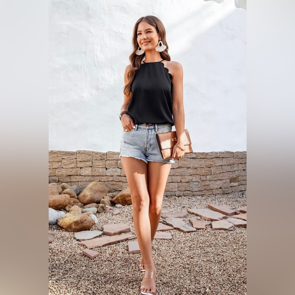 Best Dressed Scalloped High Neck Cami M - Picture 4 of 4